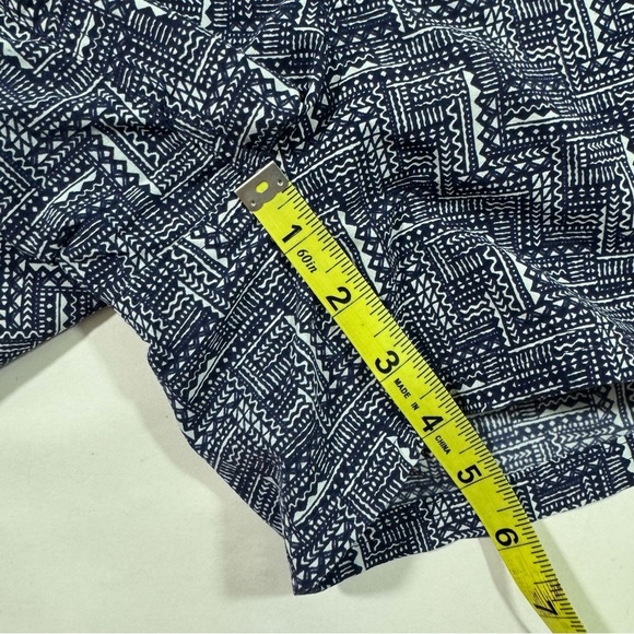 LL Bean Nylon Printed Shorts Blue White Size Small Hiking - Picture 7 of 7